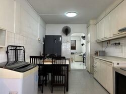 Blk 102 Jurong East Ville (Jurong East), HDB 3 Rooms #523125361